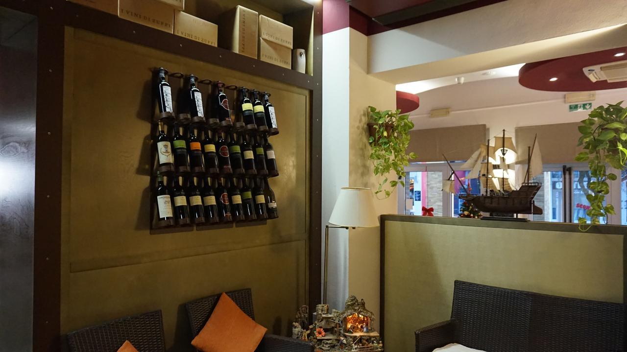 Hotel Blue Marine Lignano Sabbiadoro Eksteriør bilde