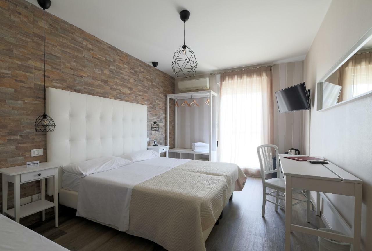 Hotel Blue Marine Lignano Sabbiadoro Eksteriør bilde
